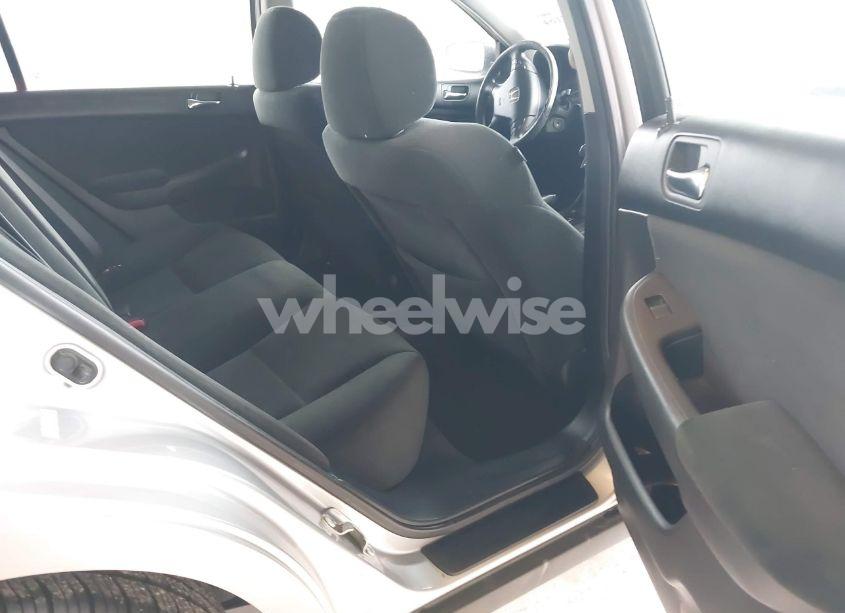 Photo 8 of 2007 Honda Accord 3.0 SE (VIN 1HGCM66497A055423)