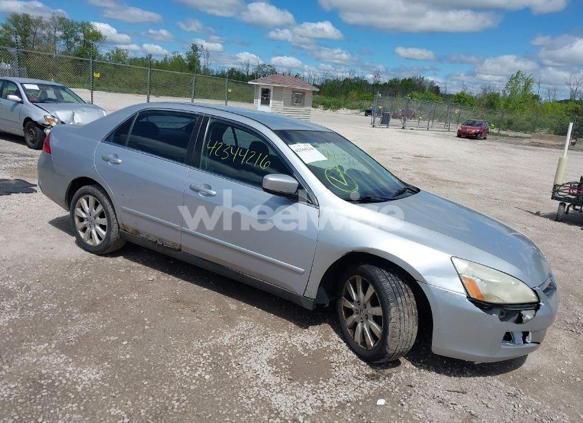 2007 Honda Accord 3.0 SE (VIN 1HGCM66497A057205) main photo