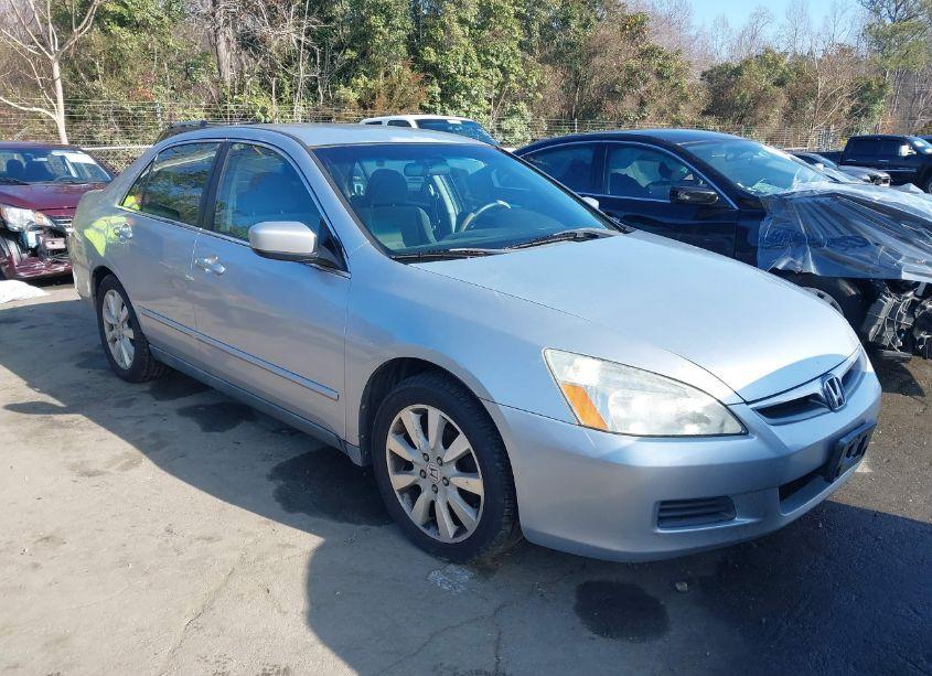2007 Honda Accord 3.0 SE (VIN 1HGCM664X7A057178) main photo