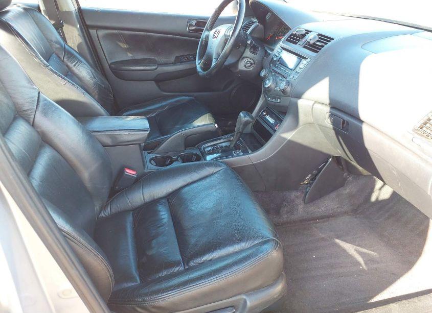 Photo 5 of 2003 Honda Accord 3.0 EX (VIN 1HGCM66503A003794)