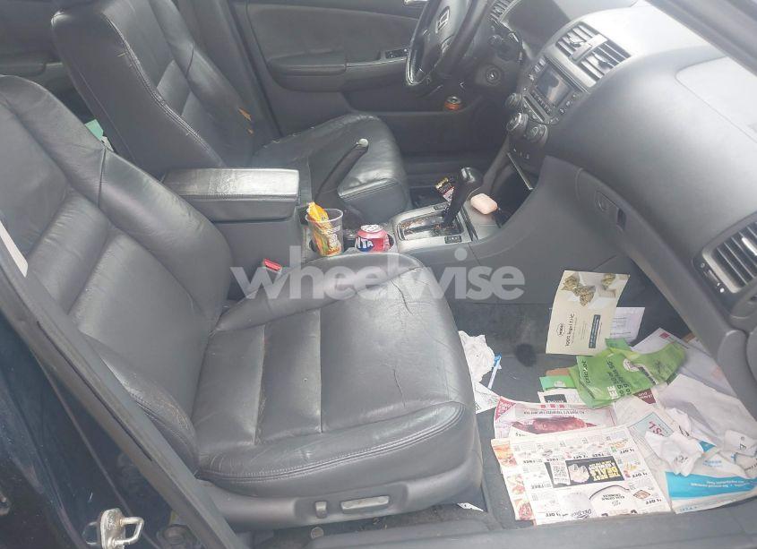 Photo 5 of 2003 Honda Accord 3.0 EX (VIN 1HGCM66503A004749)