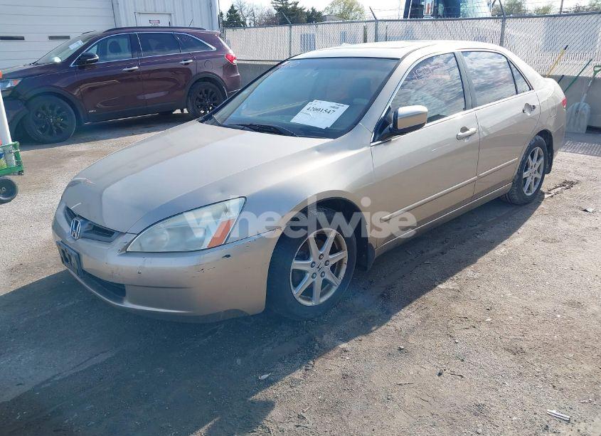 Photo 2 of 2003 Honda Accord 3.0 EX (VIN 1HGCM66503A017887)