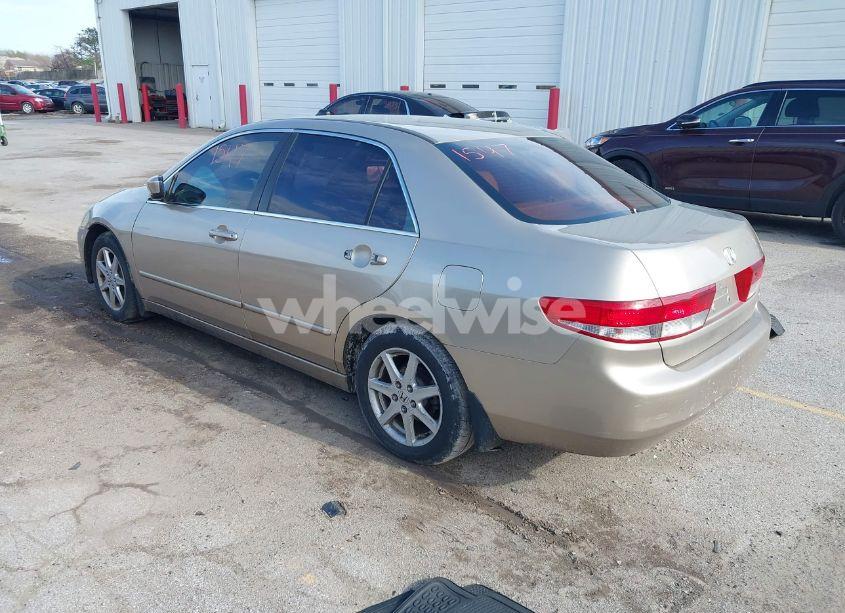 Photo 3 of 2003 Honda Accord 3.0 EX (VIN 1HGCM66503A017887)