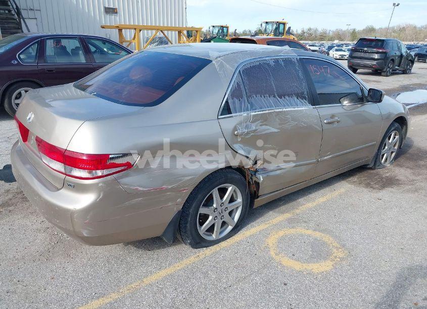 Photo 4 of 2003 Honda Accord 3.0 EX (VIN 1HGCM66503A017887)