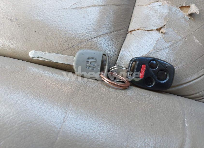 Photo 11 of 2003 Honda Accord 3.0 EX (VIN 1HGCM66503A018294)