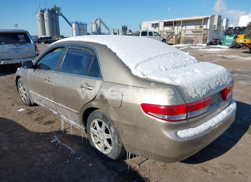 Photo 3 of 2003 Honda Accord 3.0 EX (VIN 1HGCM66503A018294)