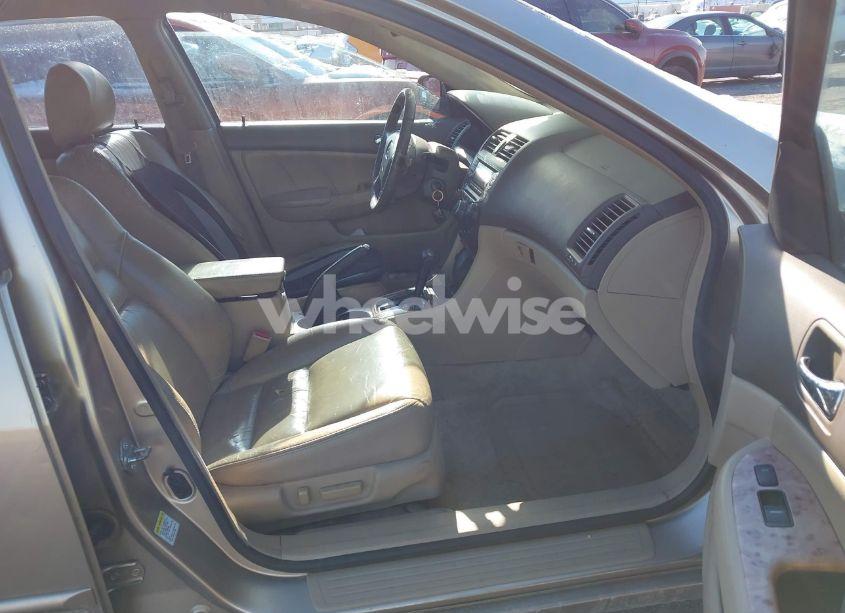 Photo 5 of 2003 Honda Accord 3.0 EX (VIN 1HGCM66503A018294)