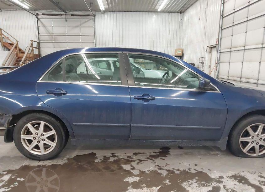 Photo 13 of 2003 Honda Accord 3.0 EX (VIN 1HGCM66503A019798)