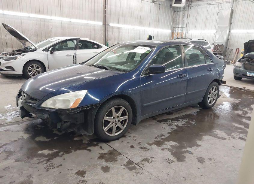 Photo 2 of 2003 Honda Accord 3.0 EX (VIN 1HGCM66503A019798)