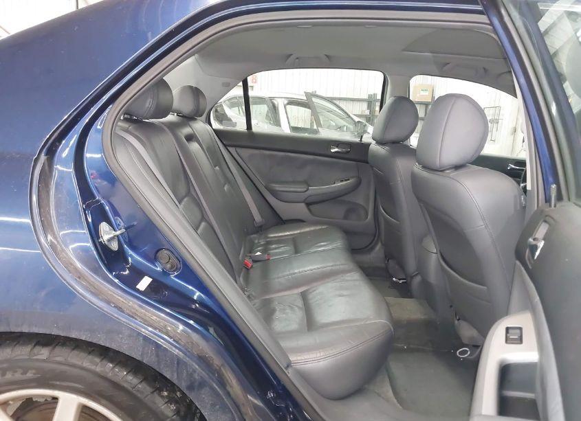 Photo 8 of 2003 Honda Accord 3.0 EX (VIN 1HGCM66503A019798)