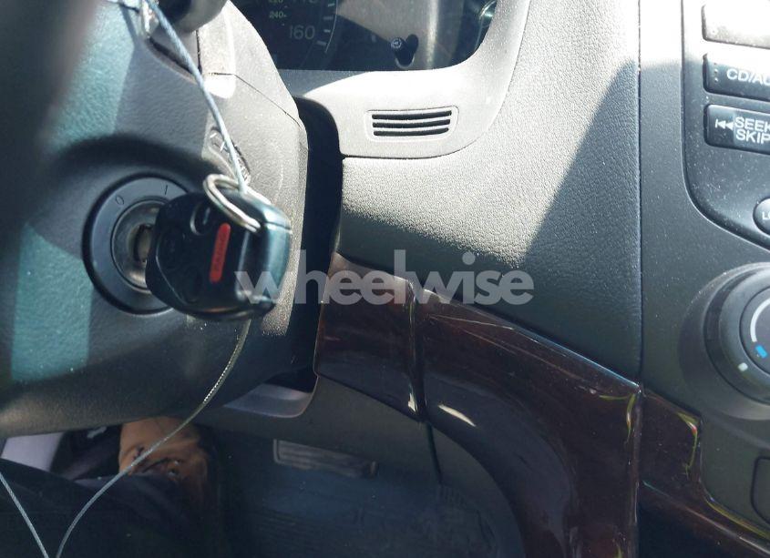 Photo 11 of 2003 Honda Accord 3.0 EX (VIN 1HGCM66503A047908)