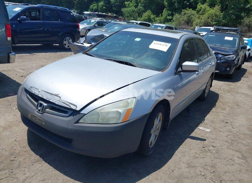 Photo 2 of 2003 Honda Accord 3.0 EX (VIN 1HGCM66503A047908)