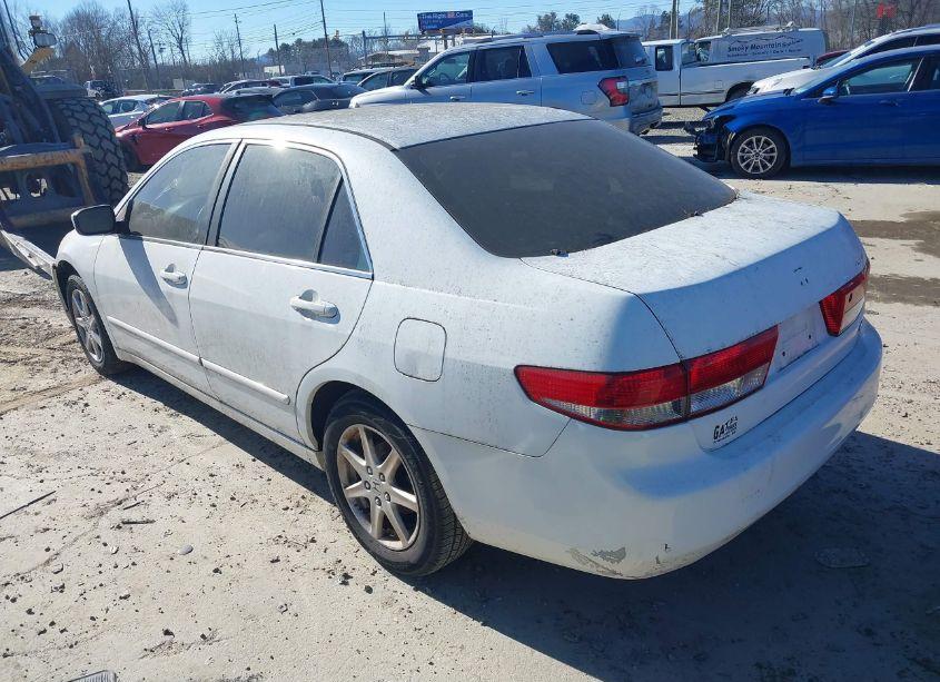 Photo 3 of 2003 Honda Accord 3.0 EX (VIN 1HGCM66503A089897)