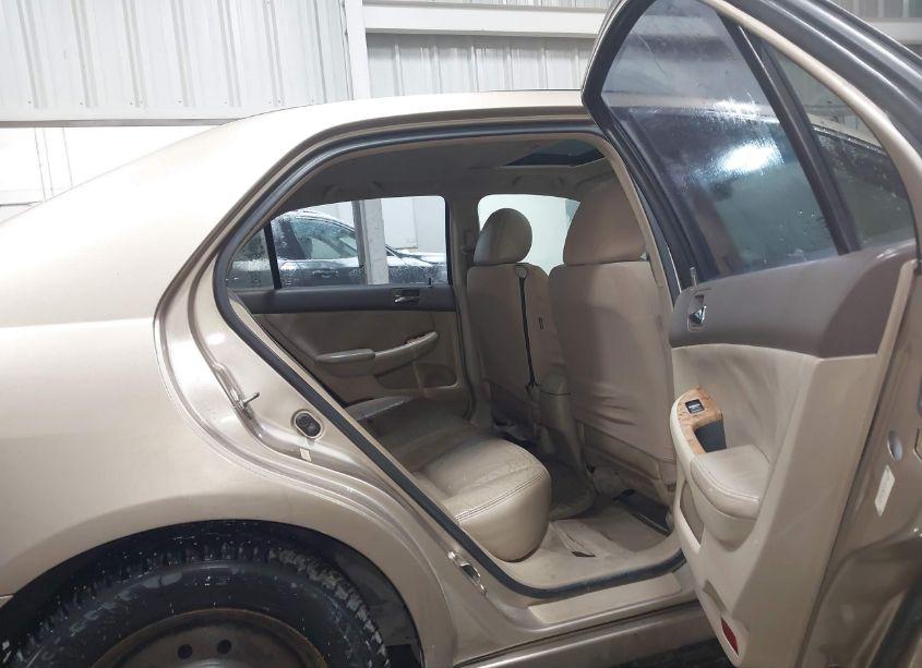 Photo 8 of 2003 Honda Accord 3.0 EX (VIN 1HGCM66503A092945)