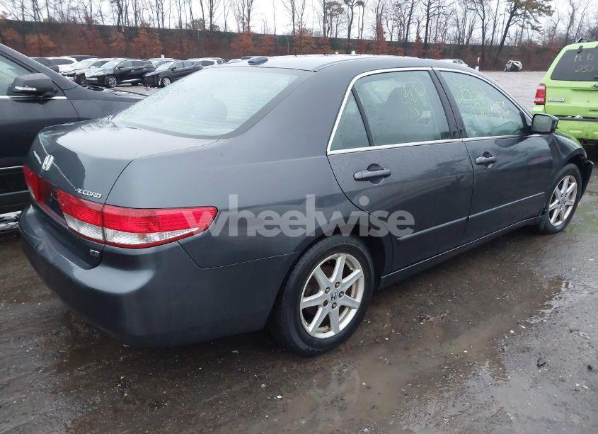 Photo 4 of 2004 Honda Accord 3.0 EX (VIN 1HGCM66504A064841)