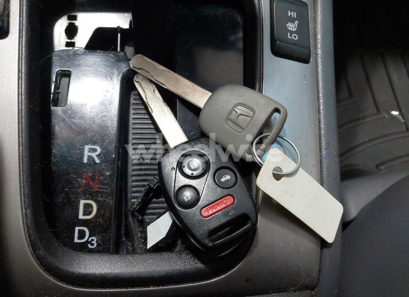 Photo 11 of 2004 Honda Accord 3.0 EX (VIN 1HGCM66504A093675)