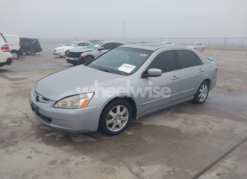 Photo 2 of 2005 Honda Accord 3.0 EX (VIN 1HGCM66505A003183)