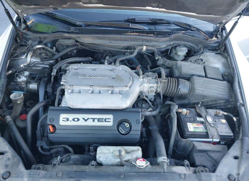 Photo 10 of 2005 Honda Accord 3.0 EX (VIN 1HGCM66505A020632)