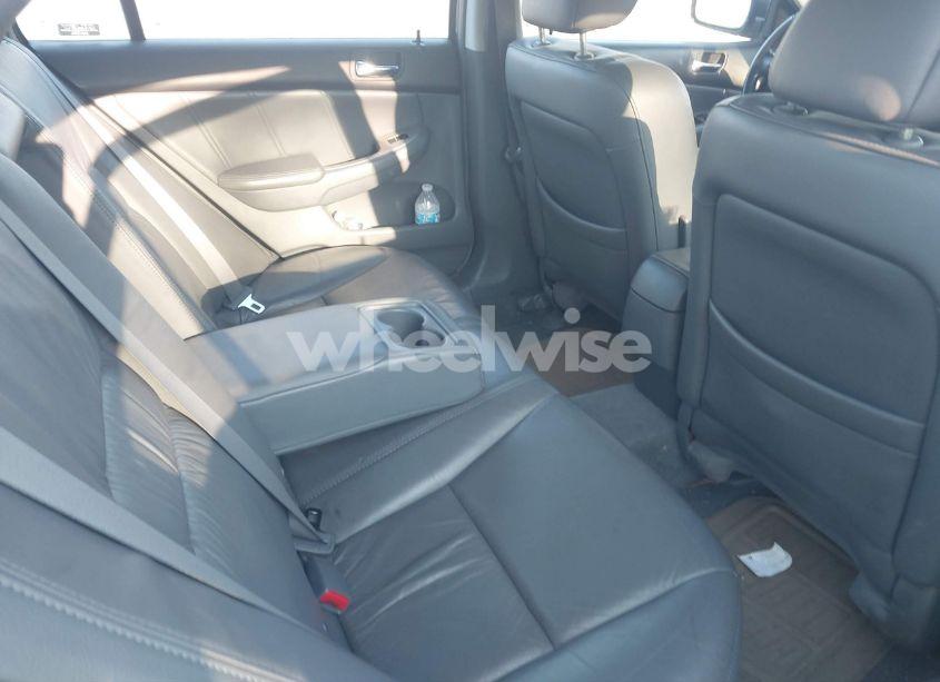 Photo 8 of 2005 Honda Accord 3.0 EX (VIN 1HGCM66505A037348)