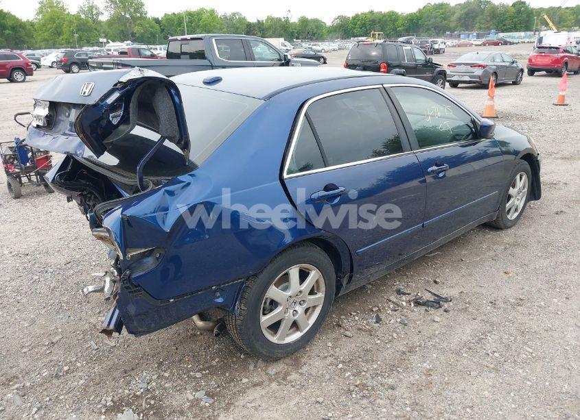 Photo 4 of 2005 Honda Accord 3.0 EX (VIN 1HGCM66505A042551)