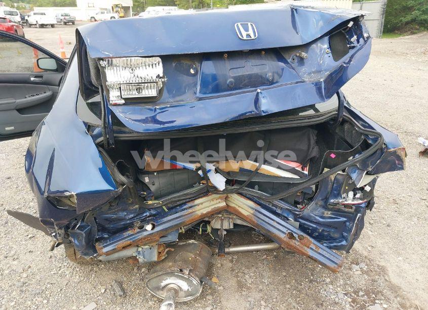 Photo 6 of 2005 Honda Accord 3.0 EX (VIN 1HGCM66505A042551)