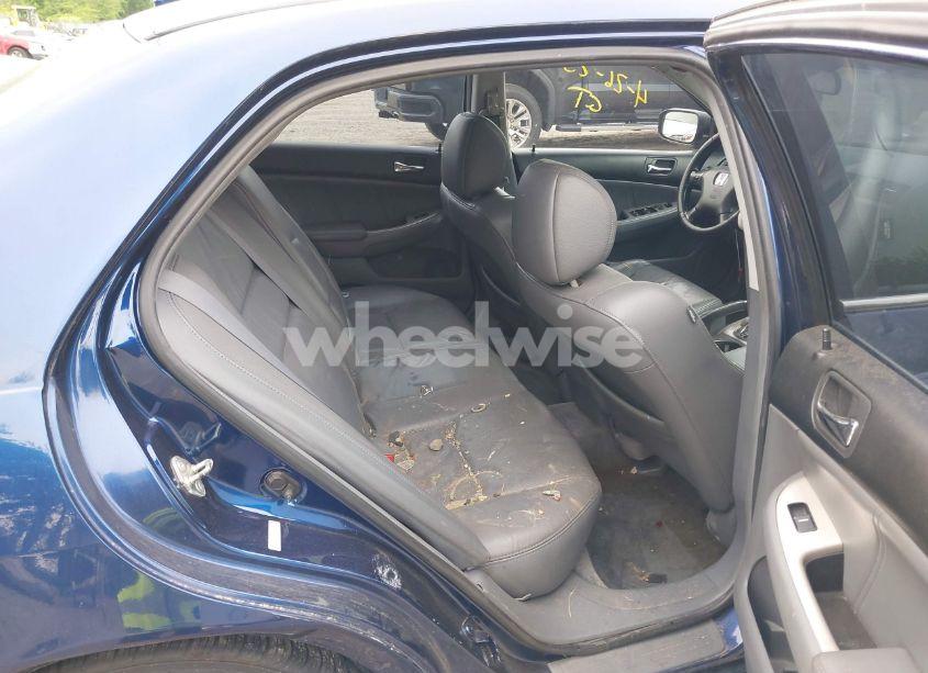 Photo 8 of 2005 Honda Accord 3.0 EX (VIN 1HGCM66505A042551)