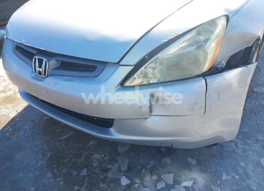 Photo 20 of 2005 Honda Accord 3.0 EX (VIN 1HGCM66505A070303)