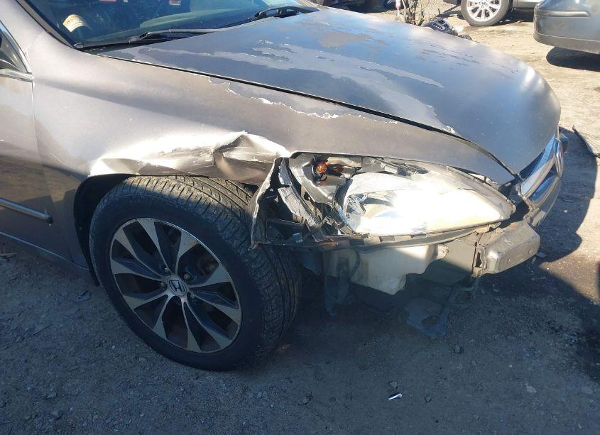 Photo 6 of 2006 Honda Accord 3.0 EX (VIN 1HGCM66506A028618)