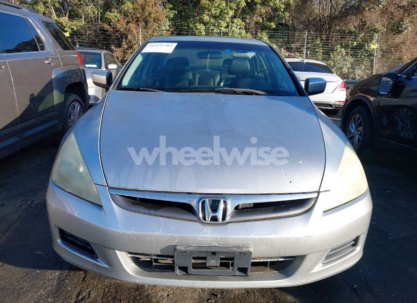 Photo 12 of 2006 Honda Accord 3.0 EX (VIN 1HGCM66506A032183)