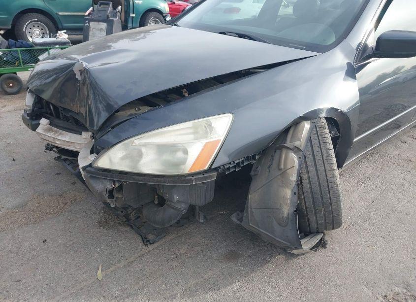 Photo 6 of 2006 Honda Accord 3.0 EX (VIN 1HGCM66506A049646)