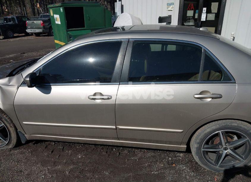 Photo 14 of 2006 Honda Accord 3.0 EX (VIN 1HGCM66506A052336)