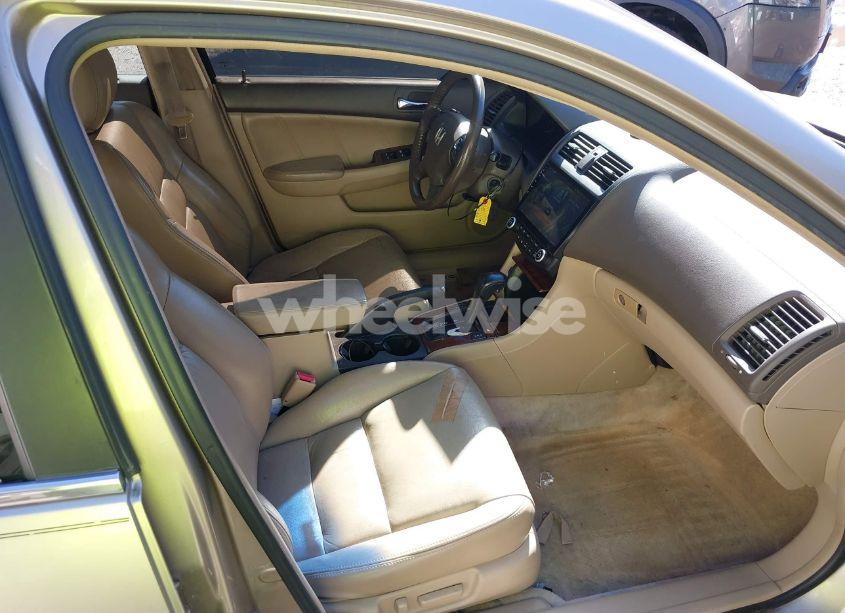 Photo 5 of 2006 Honda Accord 3.0 EX (VIN 1HGCM66506A052336)