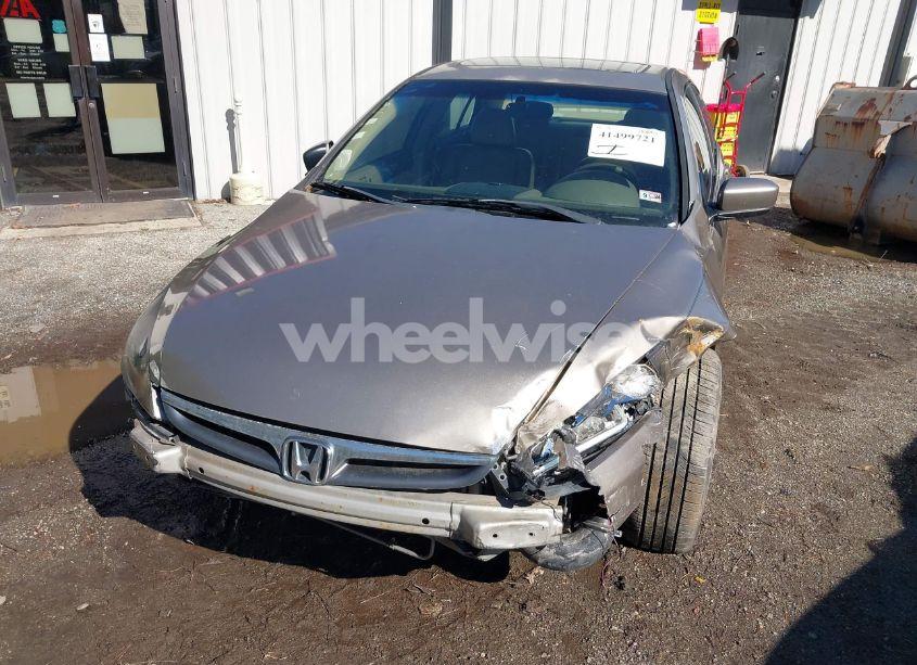 Photo 6 of 2006 Honda Accord 3.0 EX (VIN 1HGCM66506A052336)