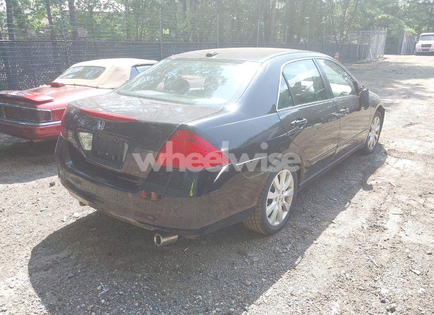 Photo 4 of 2007 Honda Accord 3.0 EX (VIN 1HGCM66507A014154)