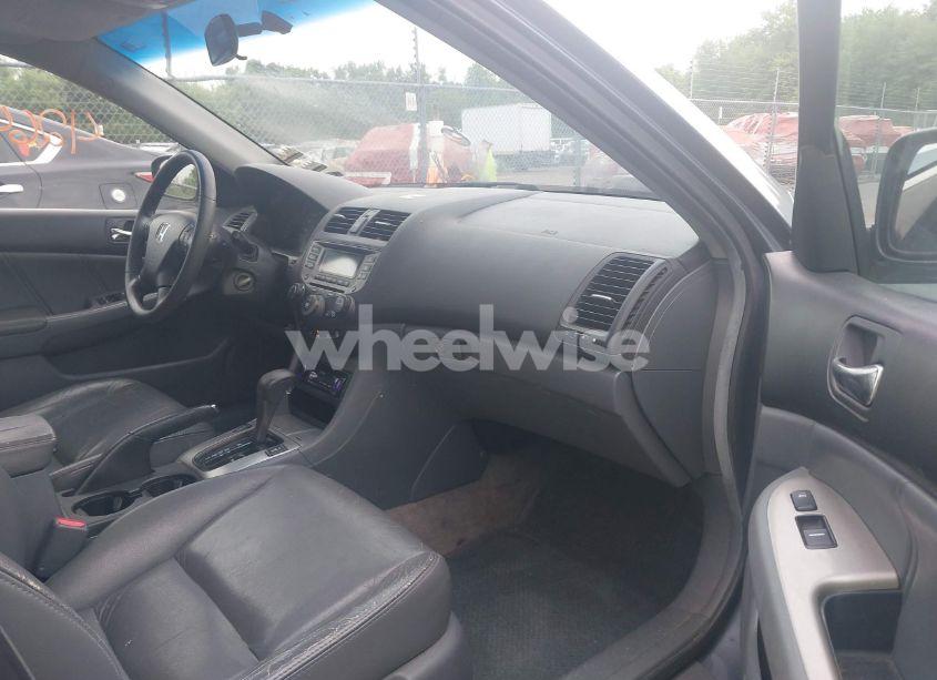 Photo 5 of 2007 Honda Accord 3.0 EX (VIN 1HGCM66507A026238)