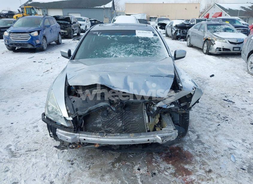 Photo 12 of 2007 Honda Accord 3.0 EX (VIN 1HGCM66507A044058)