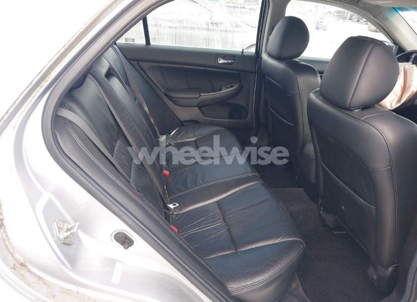 Photo 8 of 2007 Honda Accord 3.0 EX (VIN 1HGCM66507A044058)