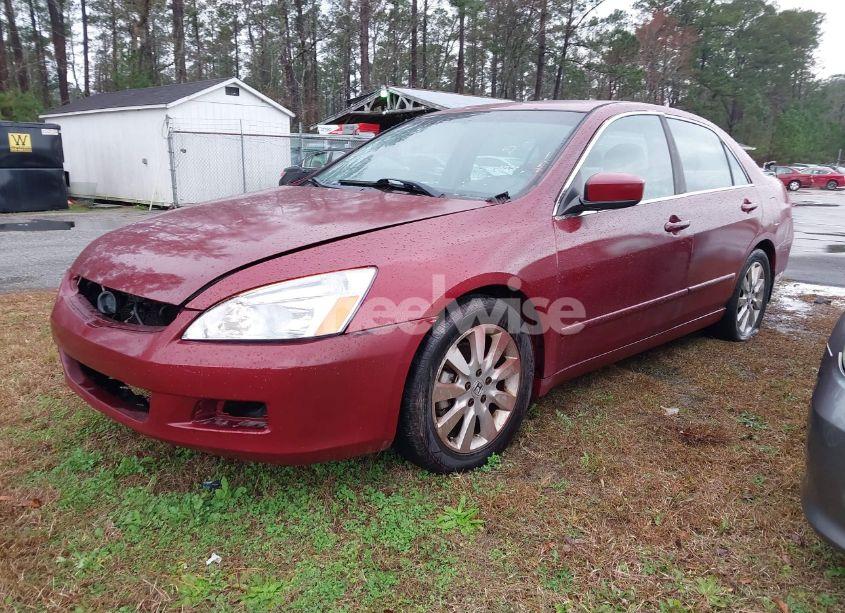Photo 2 of 2007 Honda Accord 3.0 EX (VIN 1HGCM66507A048871)