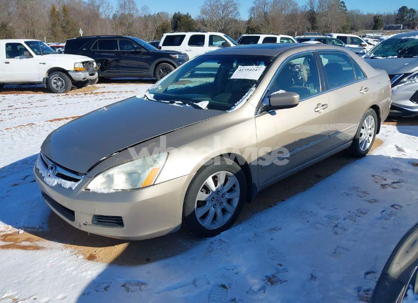 Photo 2 of 2007 Honda Accord 3.0 EX (VIN 1HGCM66507A052385)