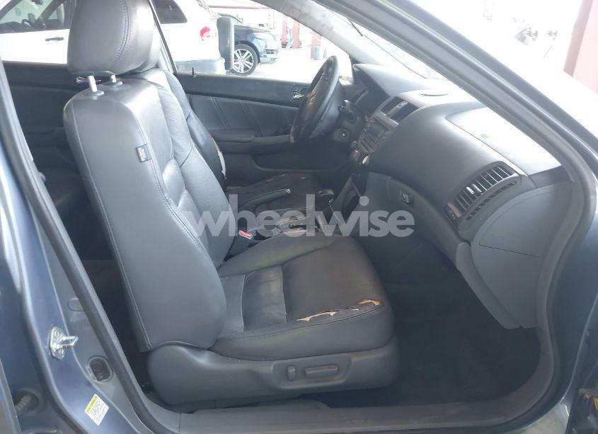 Photo 5 of 2007 Honda Accord 3.0 EX (VIN 1HGCM66507A066612)