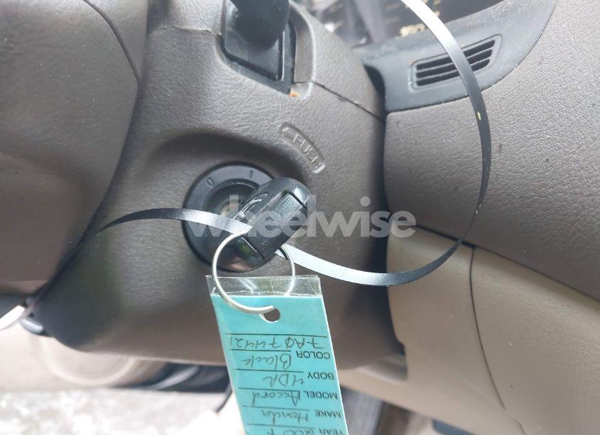 Photo 11 of 2007 Honda Accord 3.0 EX (VIN 1HGCM66507A074421)