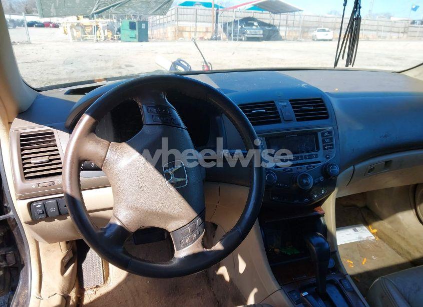 Photo 16 of 2007 Honda Accord 3.0 EX (VIN 1HGCM66507A090148)