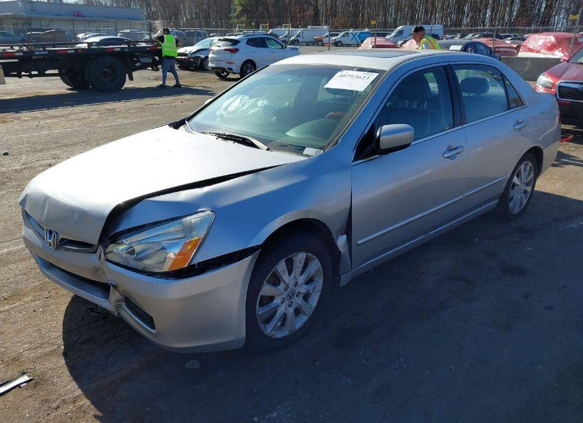 Photo 2 of 2007 Honda Accord 3.0 EX (VIN 1HGCM66507A095799)