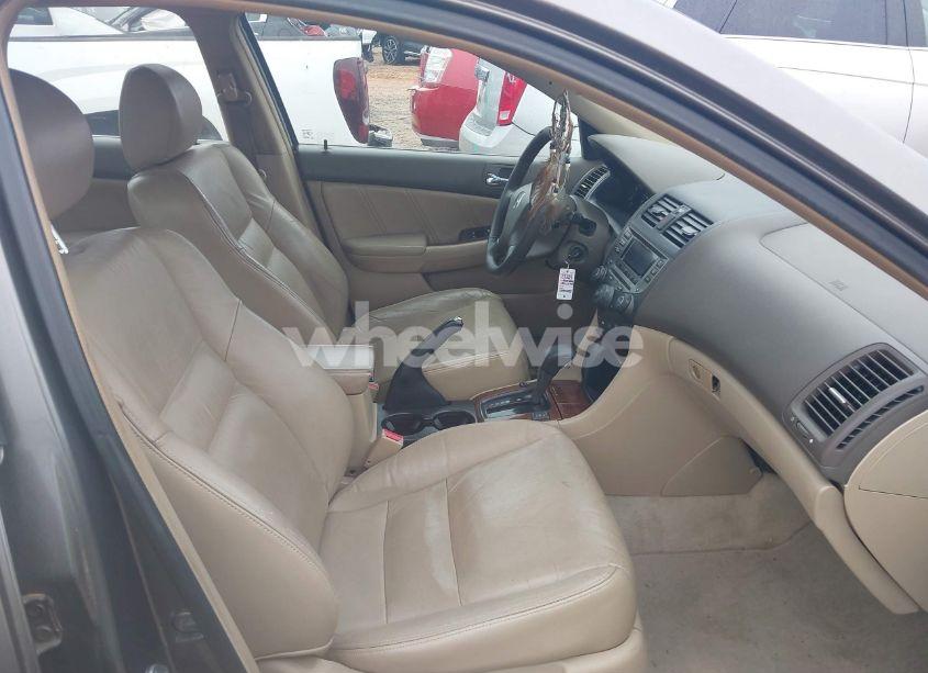 Photo 5 of 2007 Honda Accord 3.0 EX (VIN 1HGCM66507A098055)