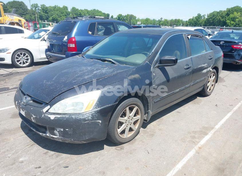 Photo 2 of 2003 Honda Accord 3.0 EX (VIN 1HGCM66513A027795)