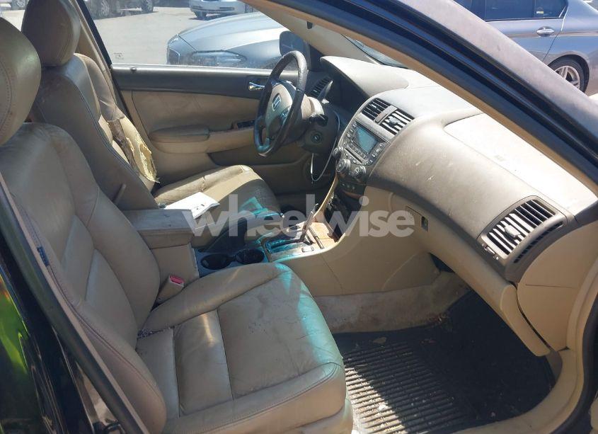 Photo 5 of 2003 Honda Accord 3.0 EX (VIN 1HGCM66513A027795)