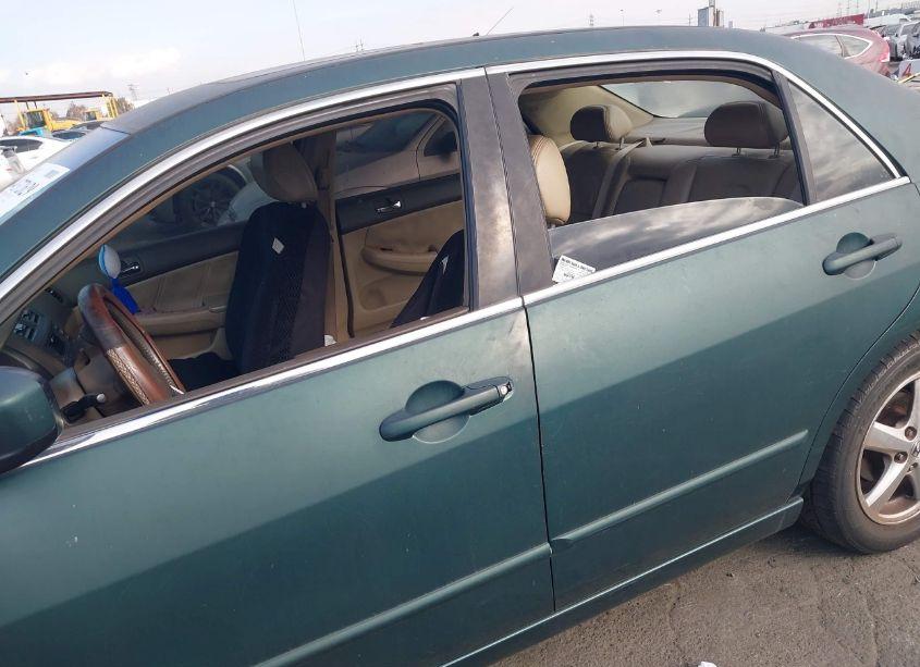 Photo 6 of 2003 Honda Accord 3.0 EX (VIN 1HGCM66513A054379)