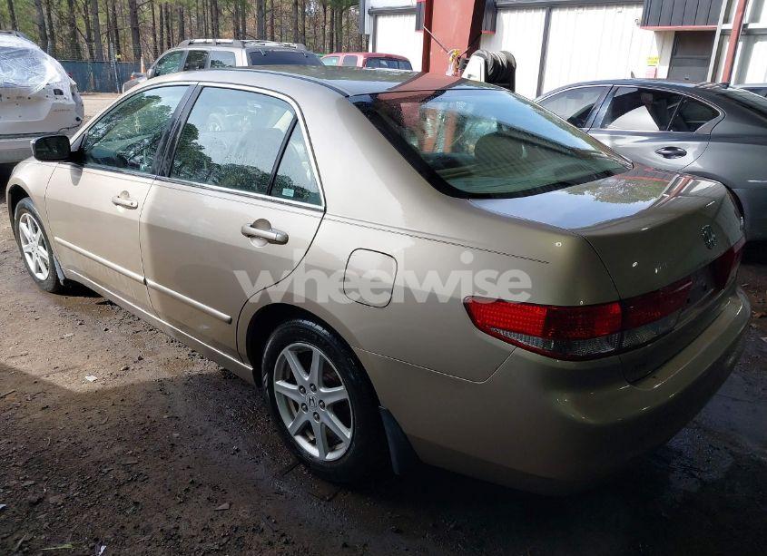 Photo 3 of 2003 Honda Accord 3.0 EX (VIN 1HGCM66513A060506)