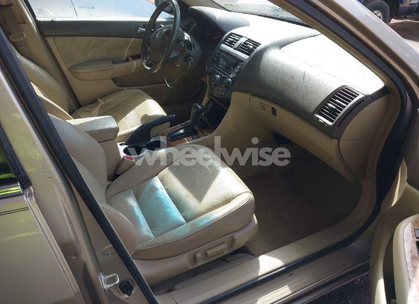 Photo 5 of 2003 Honda Accord 3.0 EX (VIN 1HGCM66513A060506)