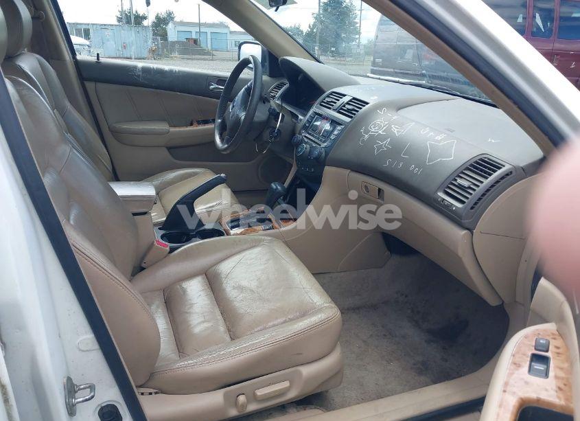 Photo 5 of 2003 Honda Accord 3.0 EX (VIN 1HGCM66513A100115)